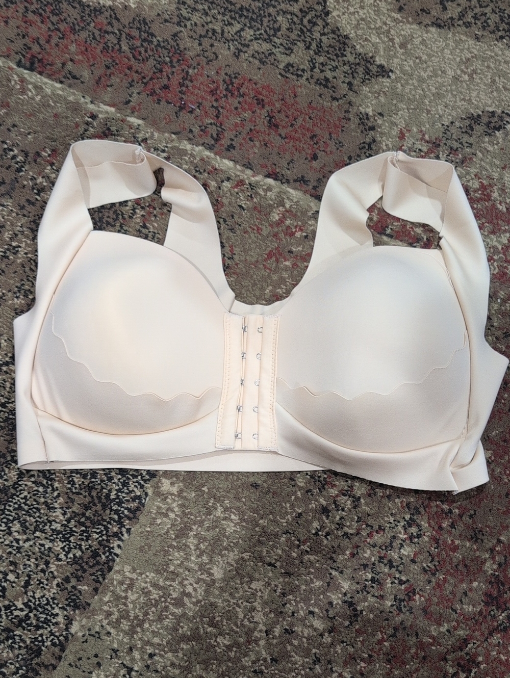 Seamless Front-Closure Padded Bra - Cream 1xl